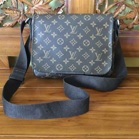 lv sling bag malaysia.